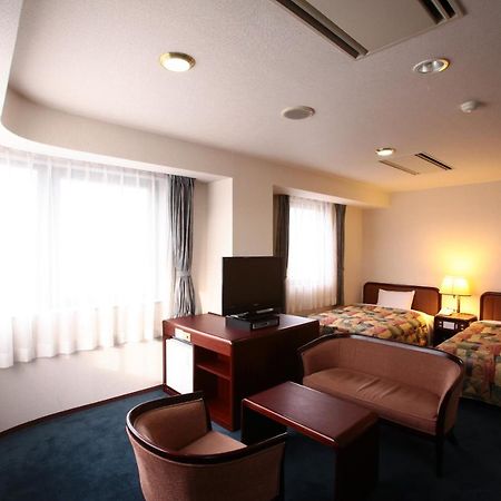 Hotel Ermou Regency Numazu Exteriör bild