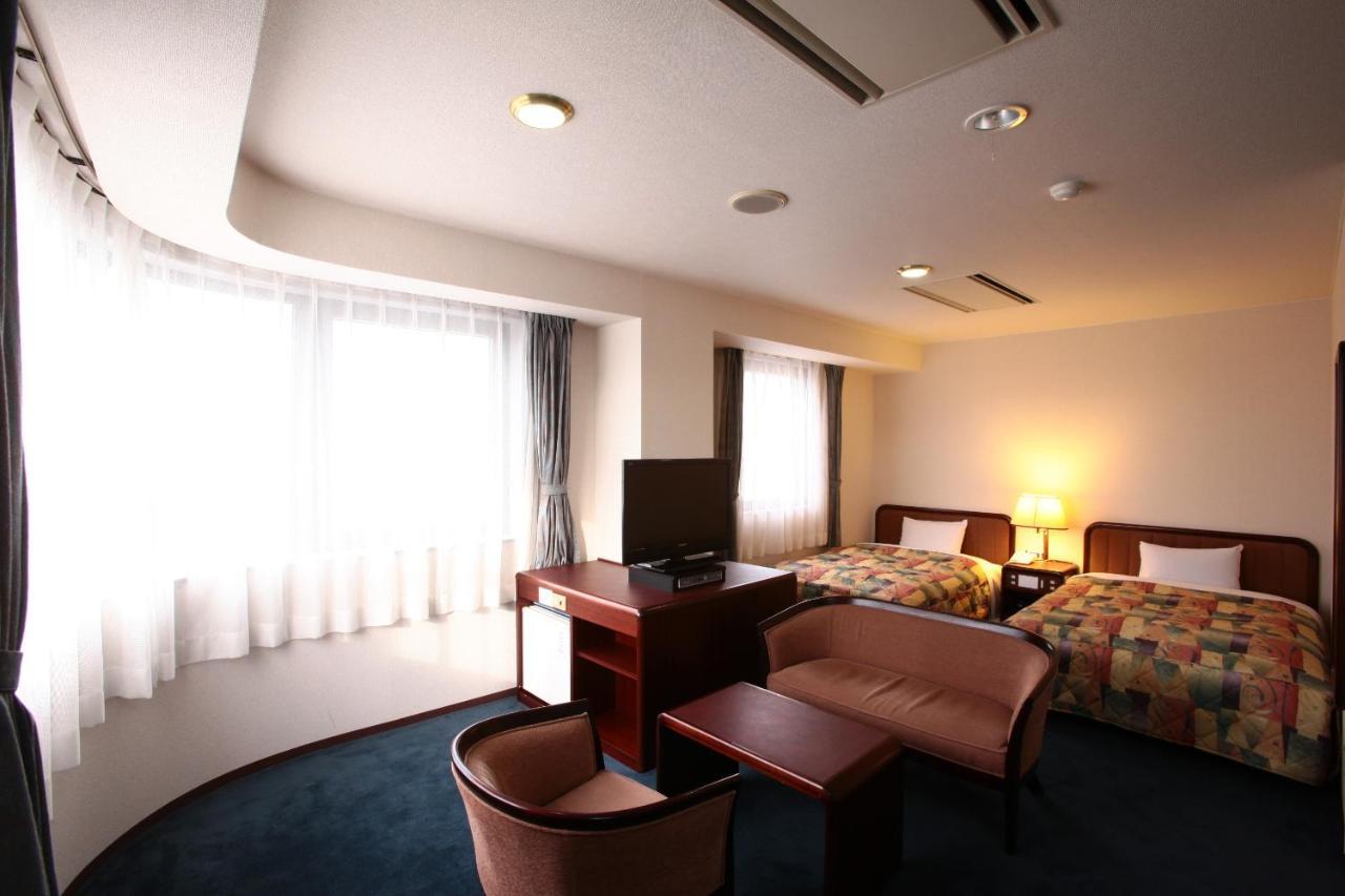 Hotel Ermou Regency Numazu Exteriör bild
